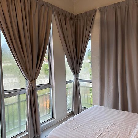 A5 Barrington Square 1 Room Apartment مرتفعات كاميرون المظهر الخارجي الصورة